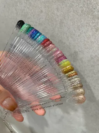 ネイル NOA⌇ para gelのネイルデザイン