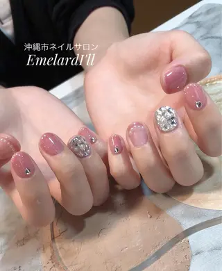 ネイル 沖縄市ネイルサロン エメラルドアイルのネイルデザイン