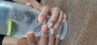 ネイル 大島 さやかのネイルデザイン