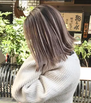 ミディアム 美髪/ハイライト 指名No.1KAIのヘアスタイル