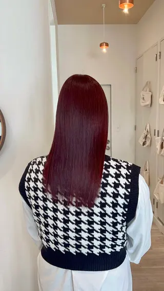 ミディアム カラー Garland 表参道所属・ミディアムレイヤー/ 艶カラー🎀　emiのヘアスタイル