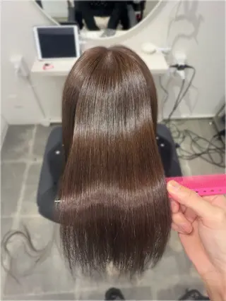 ロング カラー YUZU🎀顔まわり ×レイヤーカットのヘアスタイル