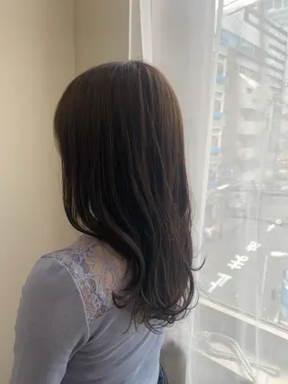 セミロング カラー 韓国🇰🇷髪質改善 Chisaki치사키のヘアスタイル