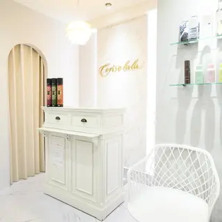 Cerise La La(スリーズララ)所属・まつ毛パーマ×脱毛 スリーズララ🌼のエステ・リラクイメージ