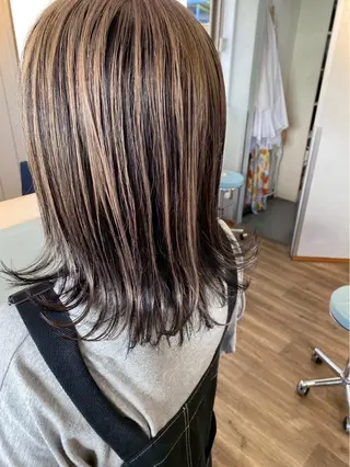 カラー Suah カクイニチカ🪄🤍のヘアスタイル