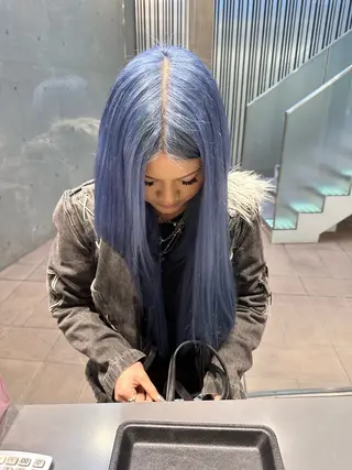 ロング RiA/レイヤーカッ ト/髪質改善のヘアスタイル