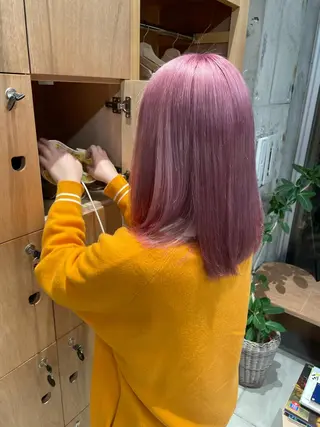 カラー wewe: momoeのヘアスタイル