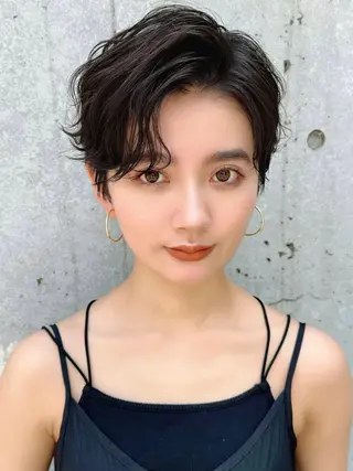 ショート カラー パーマ coo et fuu所属・根津、表参道2店舗 店長　内見 加瑞磨のヘアスタイル