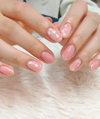 ネイル 會田 瑠衣のネイルデザイン