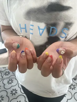 ネイル koyu 🩶のネイルデザイン