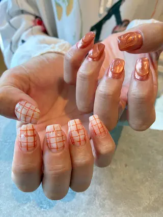 ネイル Nest 岩崎のネイルデザイン