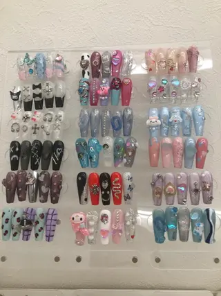 ネイル Mona【パラジェル ・長さ出し専門店】のネイルデザイン