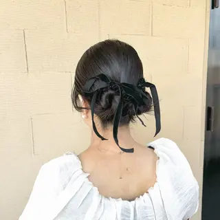 セミロング ヘアアレンジ miwa♡暖色カラー 盛れる顔周り.ヘアメのヘアスタイル