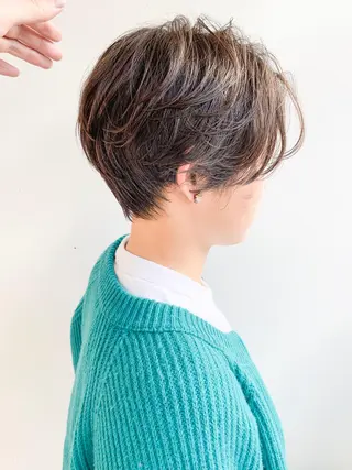 ショート カラー ショート/レイヤー なら石井知希のヘアスタイル