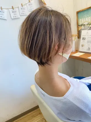 ショート カラー ショート、ボブ シマダマサトのヘアスタイル