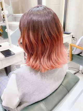 セミロング カラー 𝐑𝐈𝐍𝐊𝐀 🐣🩷のヘアスタイル