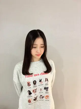 セミロング ハナダ メイのヘアスタイル