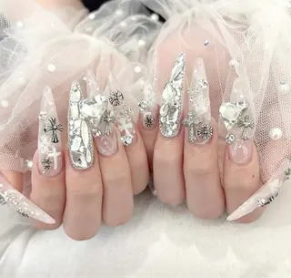 ネイル 🩷JiSu🩷 チップ長さ出し専門のネイルデザイン