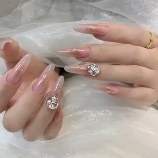 ネイル ネイリストゆか💅 長さだし、深爪矯正のネイルデザイン