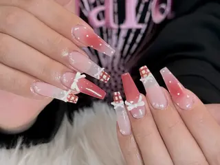 ネイル Julli ジュリのネイルデザイン