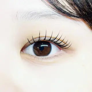 マツエク・マツパ WHITE LASH岡山イオン前店所属・WHITE LASH 🤍SAWA🤍の眉毛・アイブロウイメージ