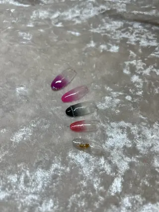 ネイル Nail&EyeLash Vinaゆめタウン呉店所属・VinaNail sakuraのネイルデザイン