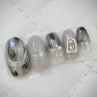 ネイル Mary nail所属・Mary nail .narumiのネイルデザイン