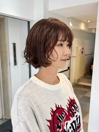 ショート カラー パーマ ZENKO表参道店所属・デジタルパーマ 🌀ボブ　萩原　龍のヘアスタイル