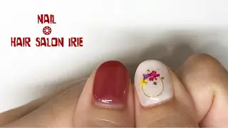 ネイル Hair salon Irie所属・與儀 知佳のネイルデザイン