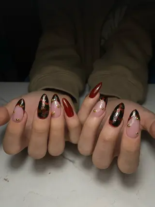 ネイル Isinha Nailsのネイルデザイン