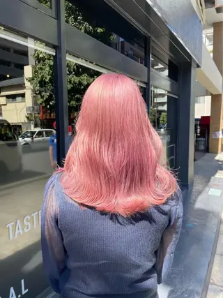 カラー yoki.【ﾖｷ】所属・Yoki.【ﾖｷ】 OMI／透明感カラーのヘアスタイル