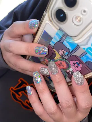 ネイル Ami 🦥のネイルデザイン