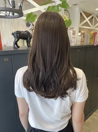 ロング カラー 飯田 真季のヘアスタイル