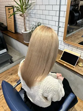 セミロング Lana hair salon 刈谷所属・縮毛矯正＆髪質改善 特化/ゆいのヘアスタイル