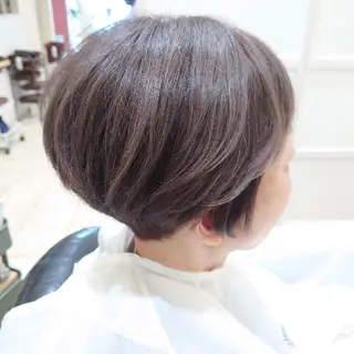 ショート カラー こせき えみのヘアスタイル