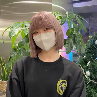 ショート クルミ/ 💕ワンホンネイルのネイルデザイン