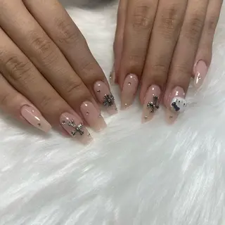 ネイル 🧁fein. nana🩵のネイルデザイン