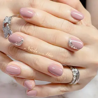 ネイル .Nails Mio 赤羽西ネイルサロンのネイルデザイン