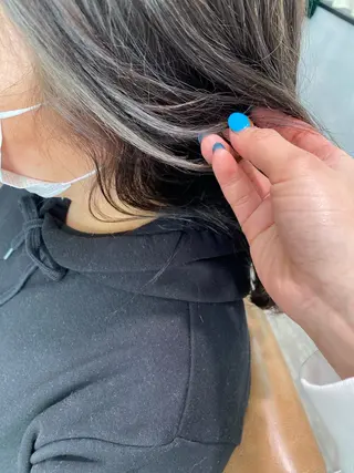 ミディアム 大久保 優香のヘアスタイル