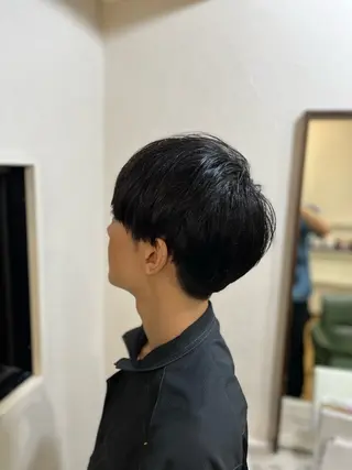 メンズ 安島(あじま) 慎(まこと)のヘアスタイル