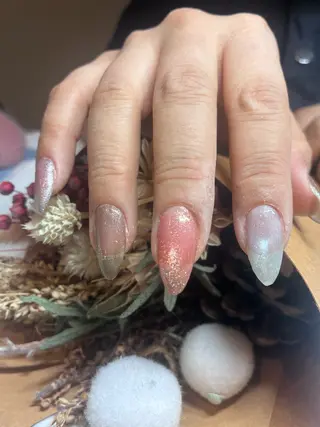 ネイル 鄭 津のネイルデザイン