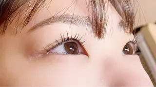 マツエク・マツパ フリルナチュール八王子店所属・大久保 萌夏のマツエク・マツパデザイン