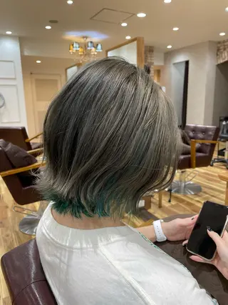 ミディアム YASUHIRO グレージュ/メンズのヘアスタイル