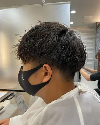 パーマ メンズ ザクザクレイヤー 🍀/ブリーチ/小田のヘアスタイル