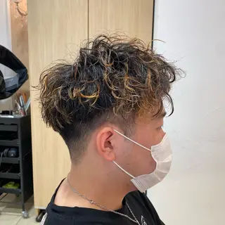 ショート パーマ メンズ メンズ特化型美容師 栗山勇人のヘアスタイル