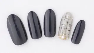 ネイル サロンR所属・岡田 美保のネイルデザイン