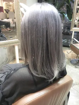 ミディアム カラー 北條 優輝のヘアスタイル