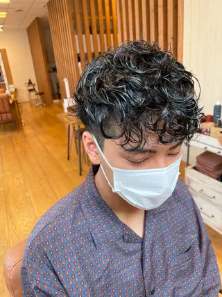 ショート カラー パーマ メンズ ボブ美容師 /馬場 翼のヘアスタイル