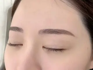 アイブロウ cilet所属・Nana ིྀのマツエク・マツパデザイン