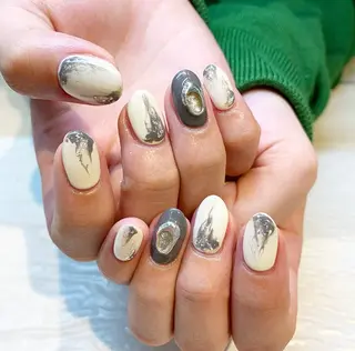 ネイル 鈴木 華乃のネイルデザイン